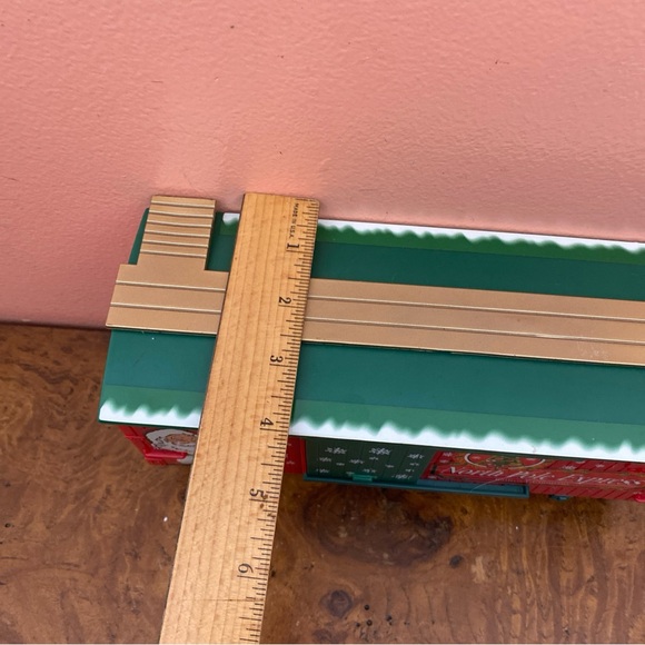 Eztec No. 37189 North Pole Express Christmas Train Replacement Box Car - Picture 10 of 13